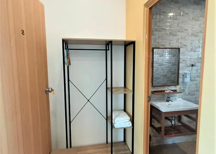 Merit Courtyard Suvarnabhumi House 홈스테이 *