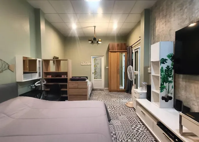 홈스테이 Merit Courtyard Suvarnabhumi House 방콕
